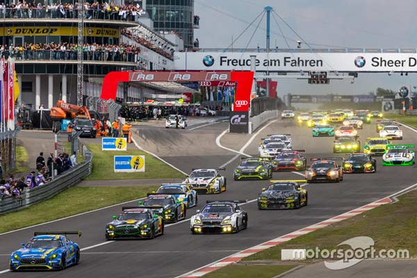 endurance-24-hours-of-nurburgring-2016-group-1-race-start