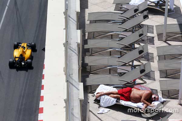 f1-monaco-gp-2016-jolyon-palmer-renault-sport-f1-team-rs16