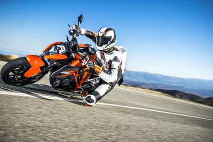 ktm-1290-superduke-r_0