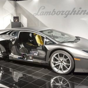 همکاری بوئینگ و لامبورگینی برای ساخت فیبرکربن!