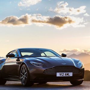 کنترل کیفی 1000 دستگاه استون‌مارتین DB11 توسط مدیر عامل