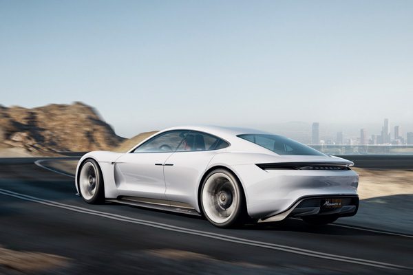 2015-Porsche-Mission-E-Concept-2
