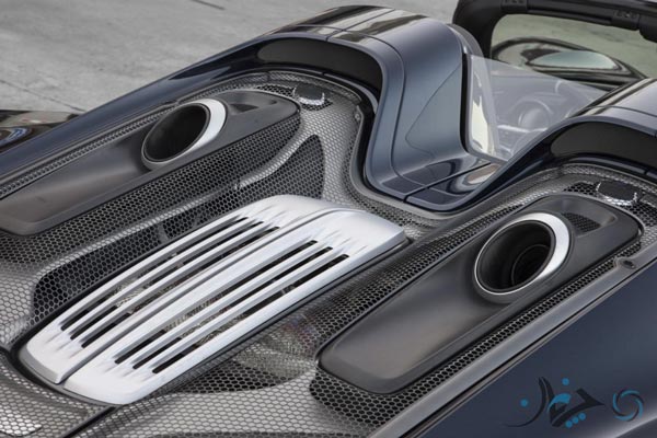 2015_porsche_918_spyder__48_-970x647-c