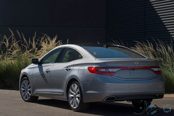 2016-Hyundai-Azera-Limited-108-876x5353