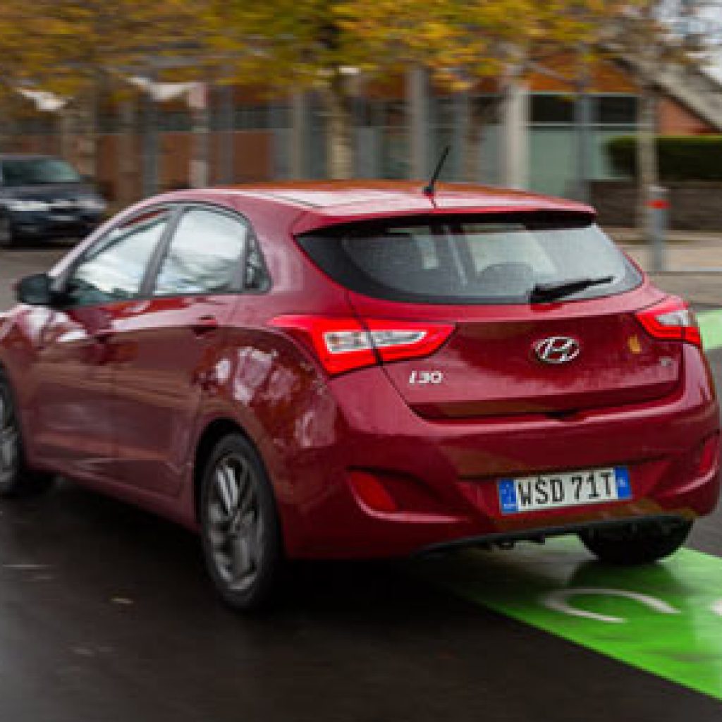 مبارزه به سبک کره‌ای‌ها؛ تقابل هیوندایی i30 SR و کیا سراتو Si