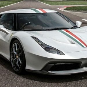 جشن 70 سالگی فراری؛ رونمایی از 350 خودروی منحصر به فرد!