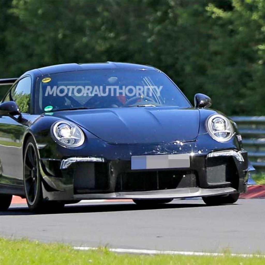 تصاویر جاسوسی از پورشه ۹۱۱ GT2