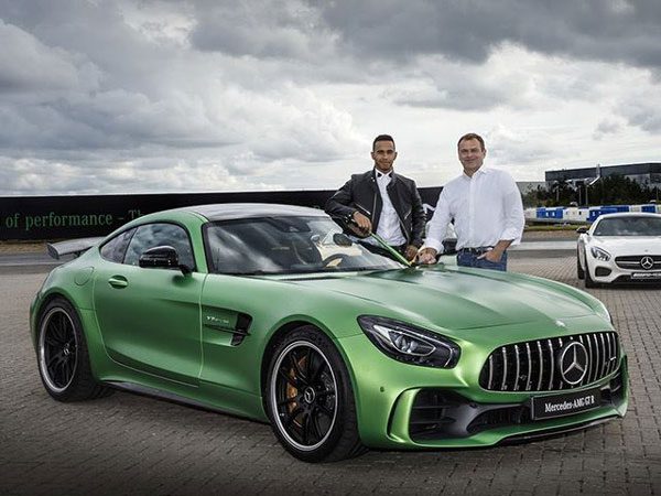 مرسدس به افتخار لوئیس همیلتون یک AMG GT اختصاصی میسازد مرسدس به افتخار لوئیس همیلتون یک AMG GT اختصاصی میسازد