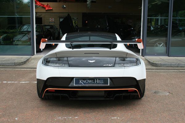 Aston-Martin-5
