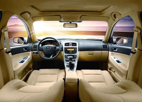 Brilliance-H320-interior