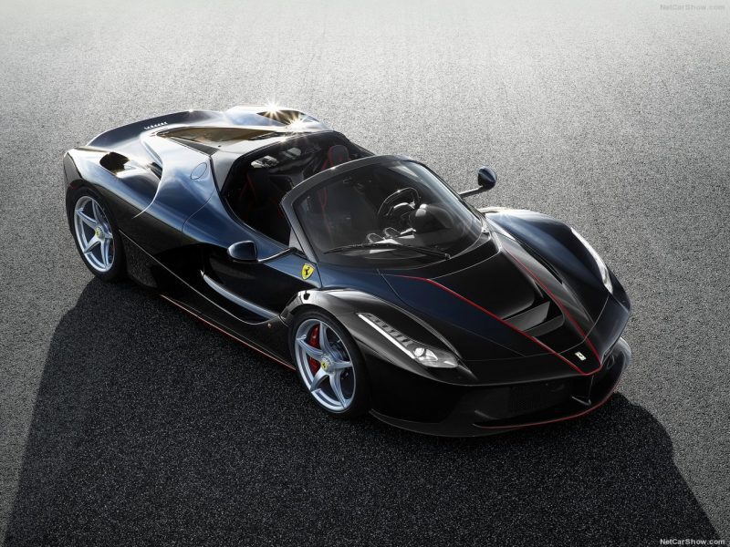 Ferrari-LaFerrari_Aperta-2017-1280-01