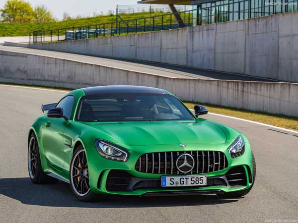Mercedes-Benz-AMG_GT_R-2017-1024-03