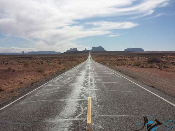 Road-163-Heading-Towards-Monument-Valley-National-Park,-Utah-USA