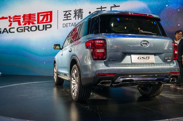 gac-trumpchi-gs8-suv-takes-the-number-too-seriously_2