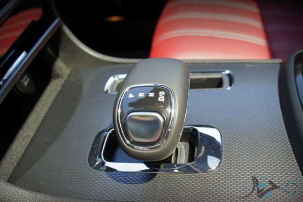 gallery-1468444528-shifter