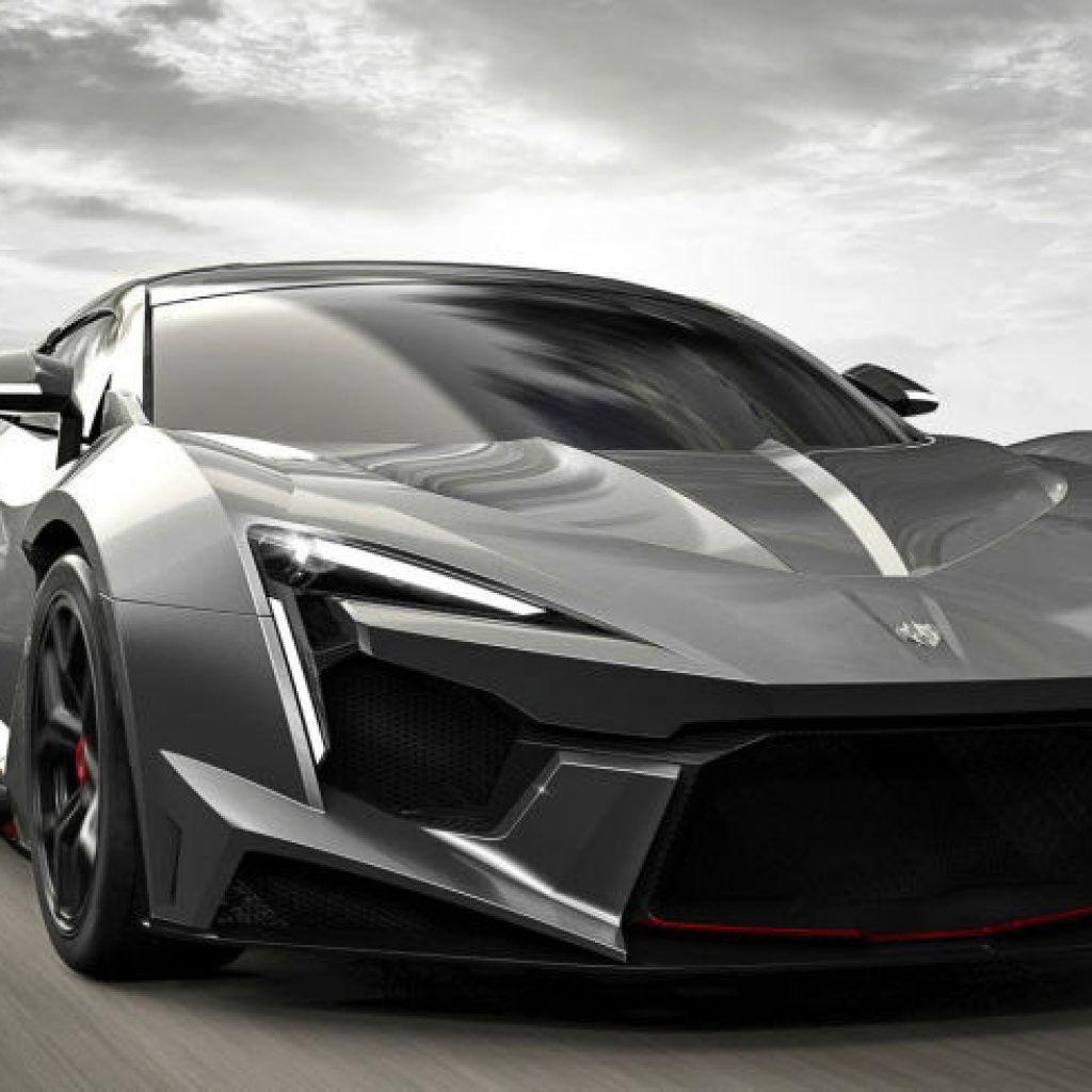 شما کدام رنگ بدنه را برای یک خودرو سوپر اسپرت ترجیح می‌دهید؟