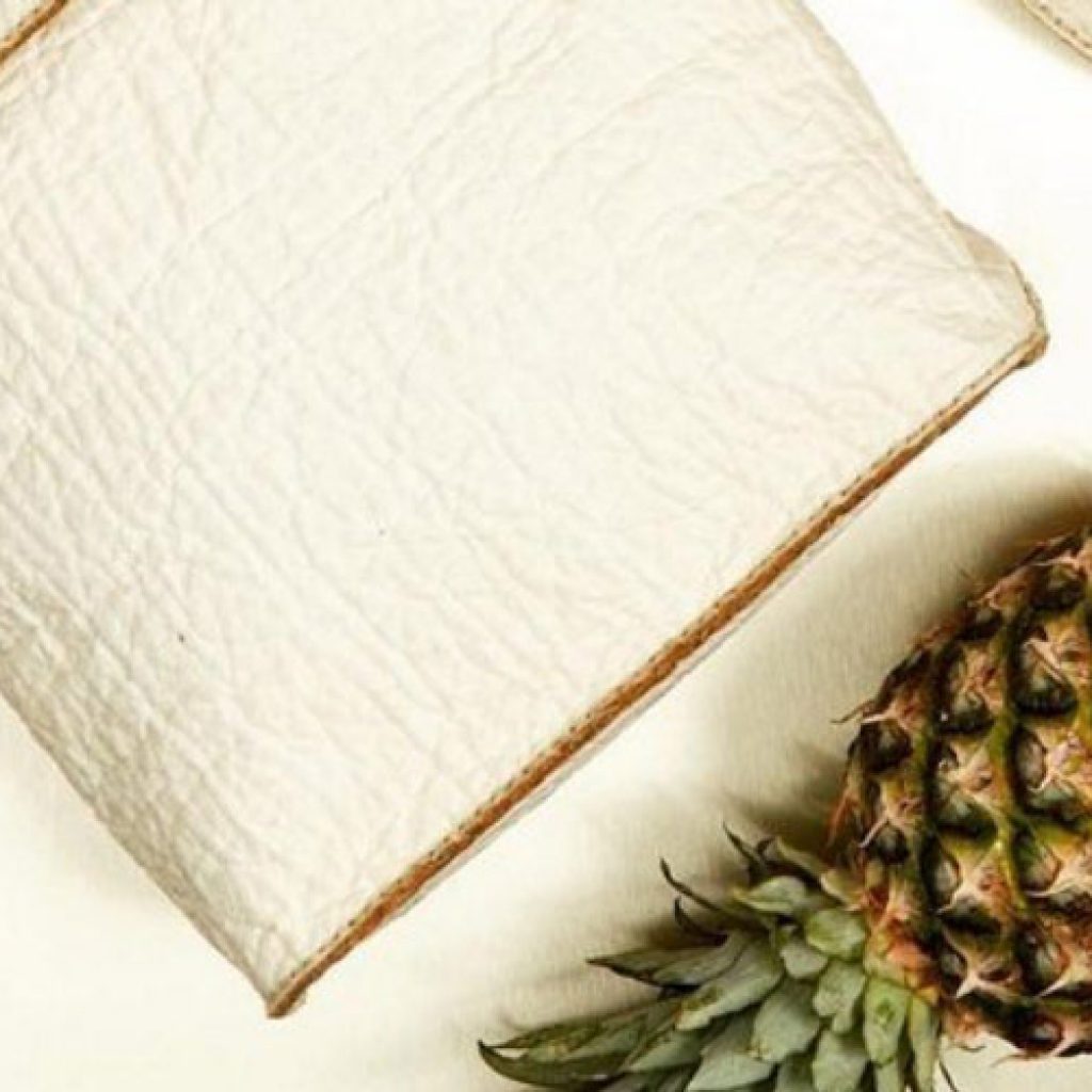 استفاده از برگ آناناس برای تولید روکش صندلی خودرو