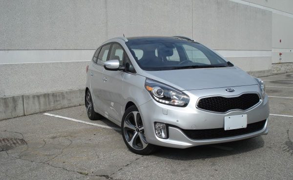 2014-Kia-Rondo-Cover
