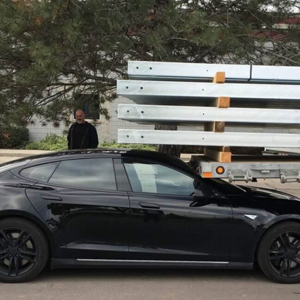 8 حادثه واقعی که برای خودروهای پارک شده اتفاق افتاده است!