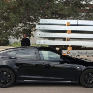 8 حادثه واقعی که برای خودروهای پارک شده اتفاق افتاده است!