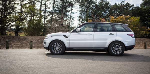 2016-Luxury-SUV-Comparo_Range-Rover-Sport-V-Jaguar-F-Pace-V-Porsche-Cayenne-V-Volvo-XC90-V-BMW-X5-V-Audi-Q7-V-Lexus-RX350-V-Merc-GLE250d-144