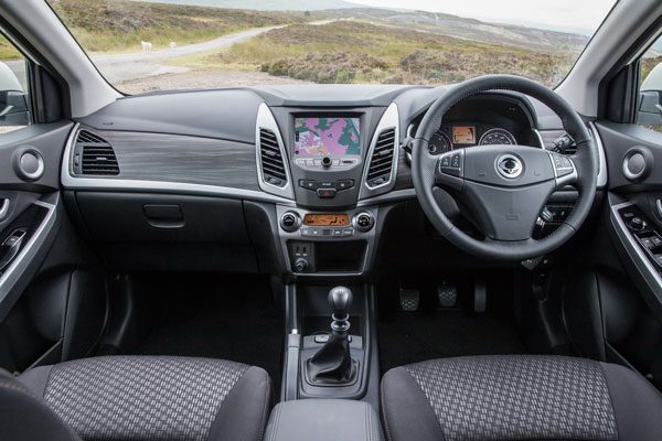 2016-ssangyong-korando-le-8