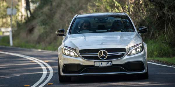 2017-Mercedes-AMG-C63-S-sedan-3