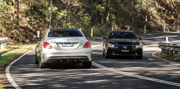 2017-Mercedes-AMG-C63-S-sedan-4