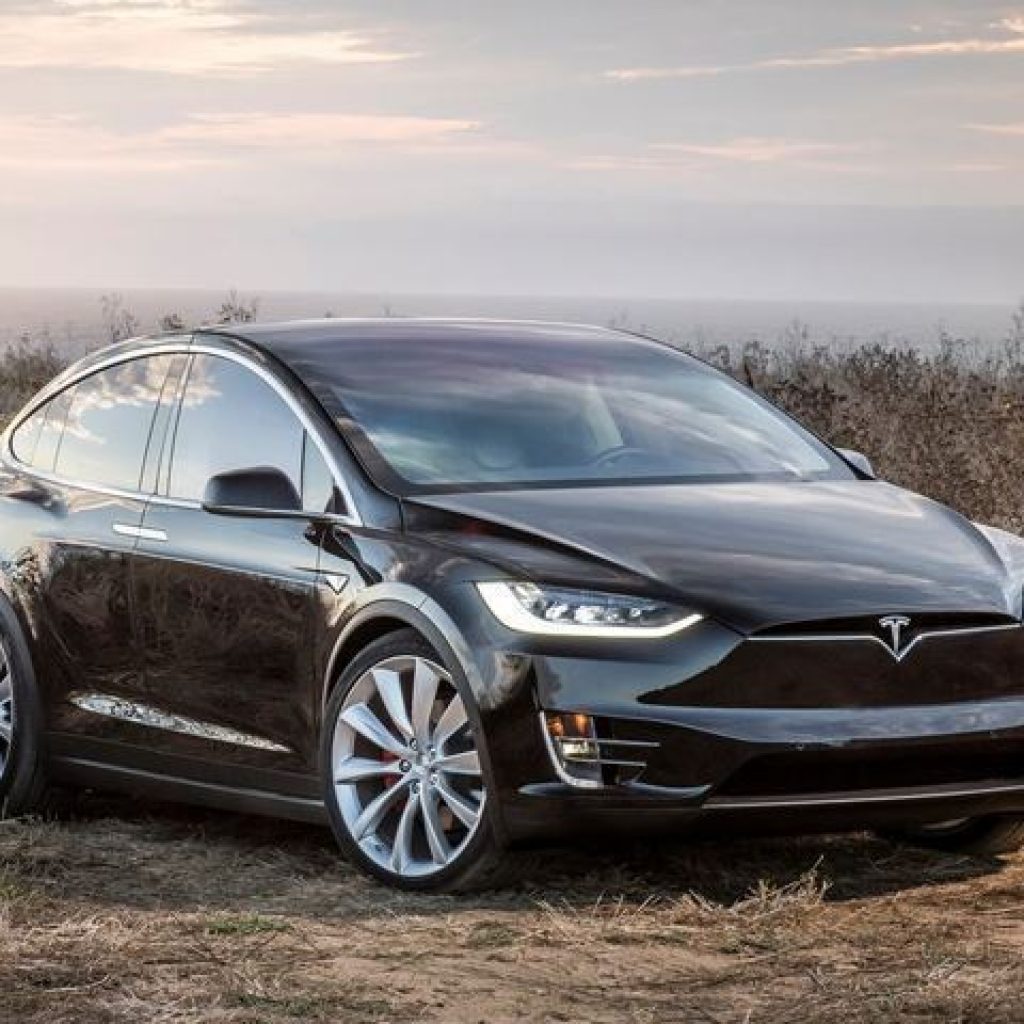 وقتی سیستم خودران تسلا، جان یک انسان را نجات داد!