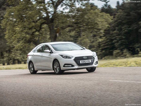 بهترین خودروهای لیزینگی (اجارهای) سال ۲۰۱۶ Hyundai-i40-2015-800-04