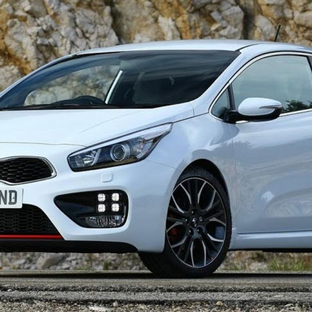 برنامه کیا برای تولید نسخه‌های اسپرت و استفاده از نشان GT