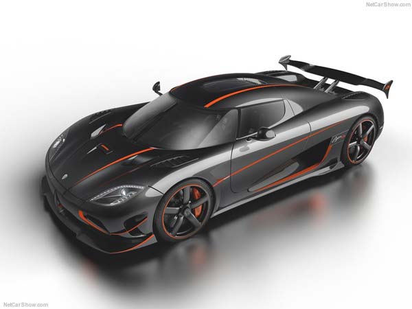 Koenigsegg-Agera_RS-2015-800-01