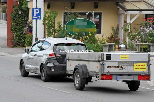 New-Ford-Fiesta-3-Door-spy-1