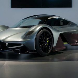 استون مارتین برای جنگ با فراری و مک‌لارن آماده می‌شود!