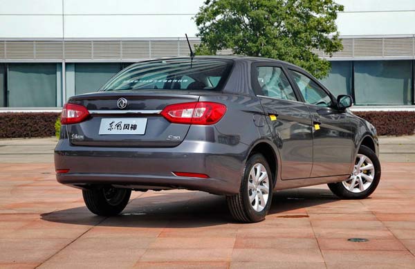 dongfeng-fengshen-s30-3