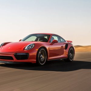 نگاهی کوتاه به پورشه 911 توربو S مدل 2017