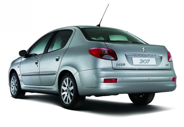 peugeot-207-sedan-05