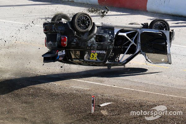 world-rx-norway-2016-liam-doran-mini-in-trouble