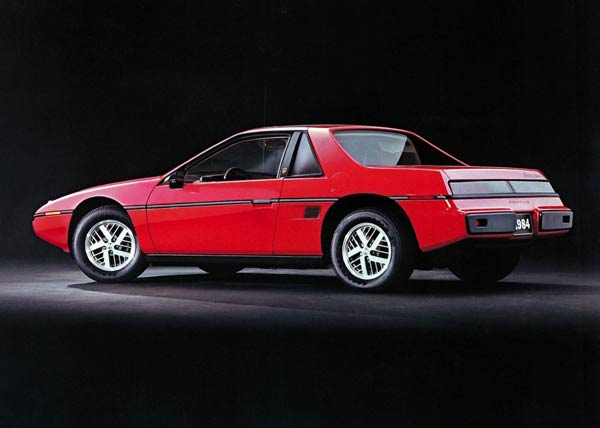 1984-Pontiac-Fiero-Coupe-C5218-0172-1024x731