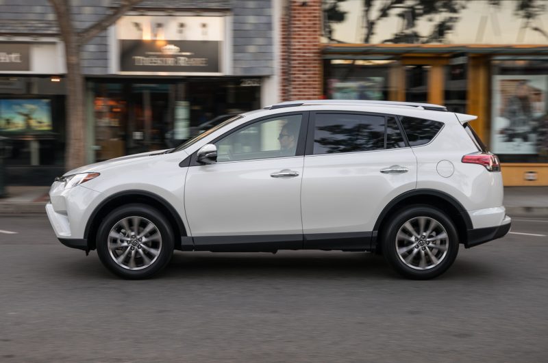 2016-Toyota-RAV4-Limited-side-profile-in-motion