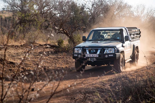 2016-nissan-patrol-south-africa-rhino-protection-3