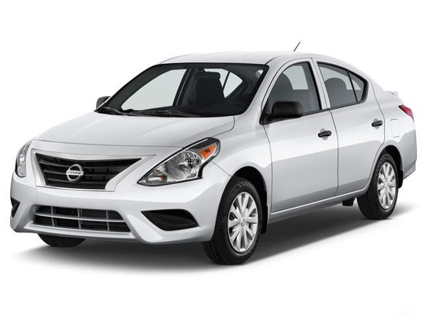 2016_nissan_versa_angularfront