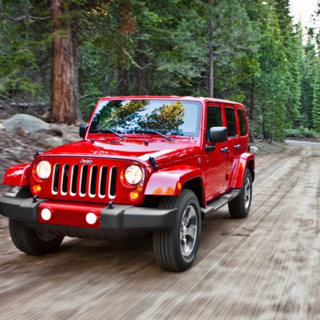 نگاهی کوتاه به جیپ رنگلر 2017