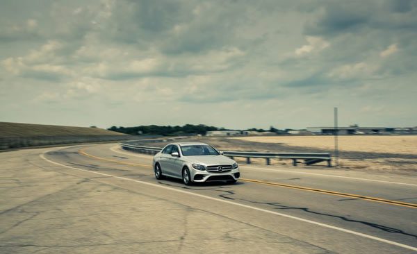 2017-Mercedes-Benz-E300-4MATIC-101-876x535