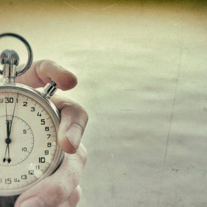 همه چیز در مورد شتاب 0 تا 100 کیلومتر خودروها: چه کسی راست می‌گوید؟