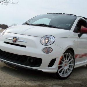 فیات ۵۰۰ آبارت مدل ۲۰۱۶، خودرویی کوچک اما شرور!