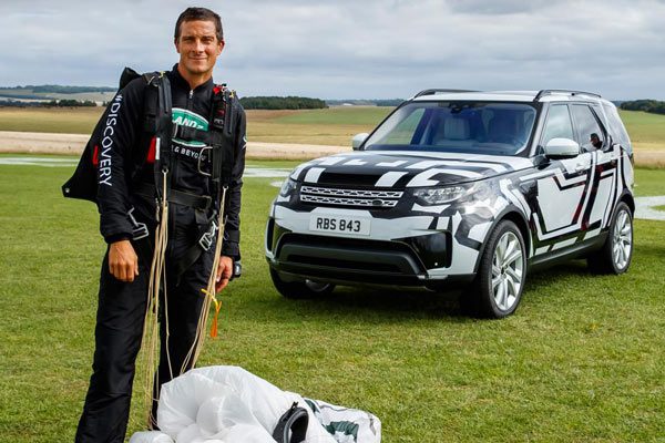 land-rover-discovery-2017-01