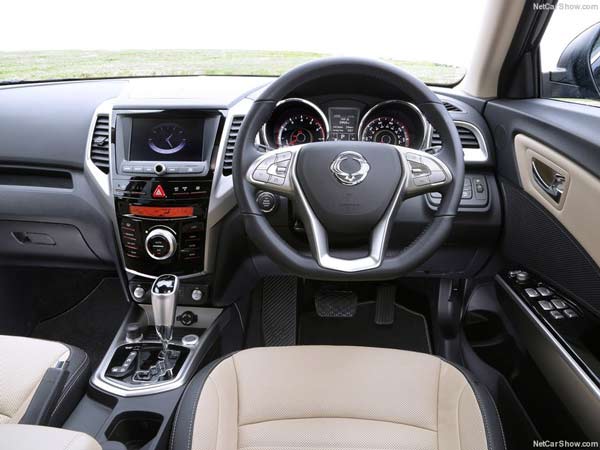 SsangYong-Tivoli-2016-800-20