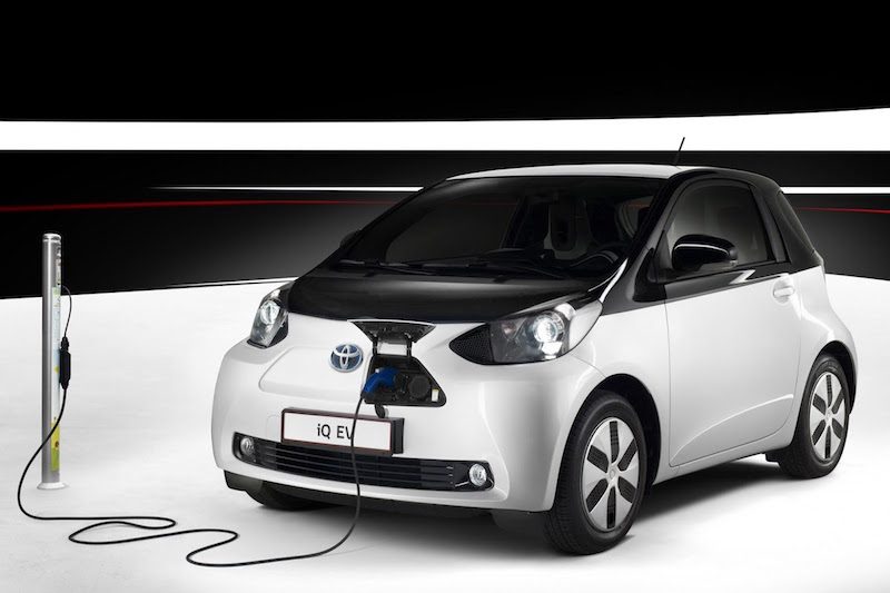 toyota-iq-ev-23