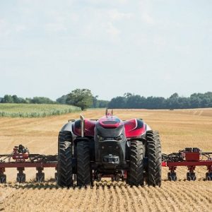 دست پخت جدید خودروسازی جهان؛ تراکتور خودران!